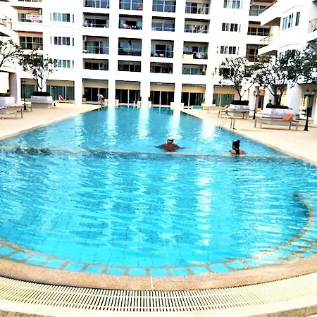 1-bedroom Pool-view With Large Balcony - Jomtien * Pattaya
