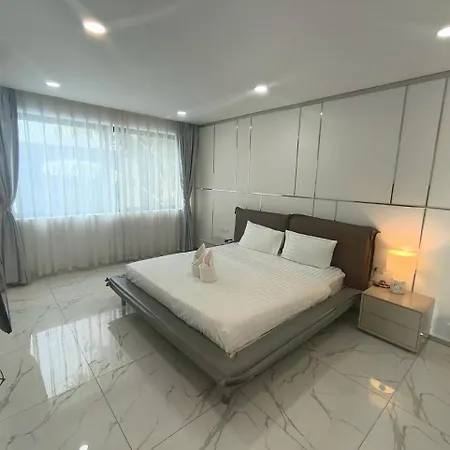 Tyb-06 芭提雅北歐風格六臥室別墅 * Pattaya