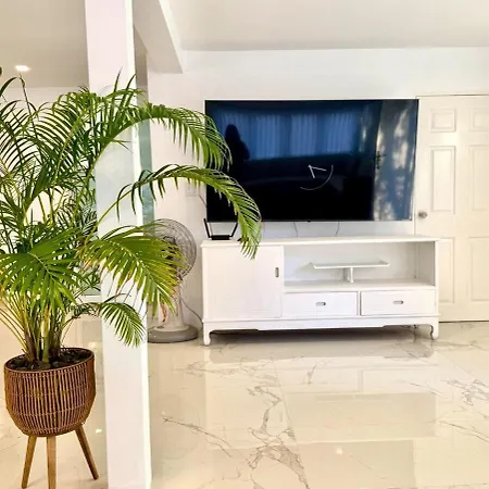 Sunset 30m To 4br Pattaya