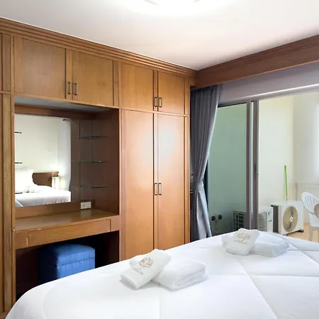 Sky View Apartment