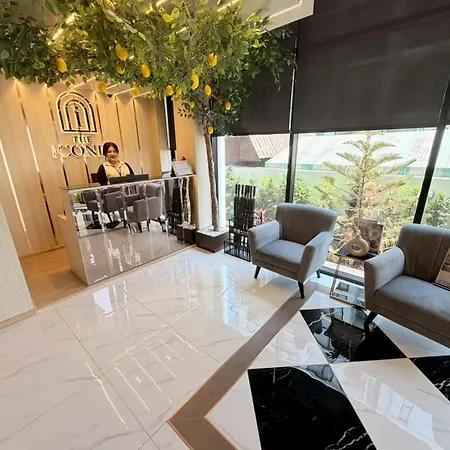Hotel The Iconic