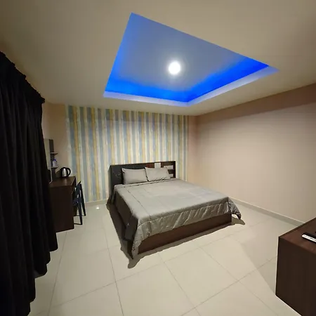 Capsule hotel Blue