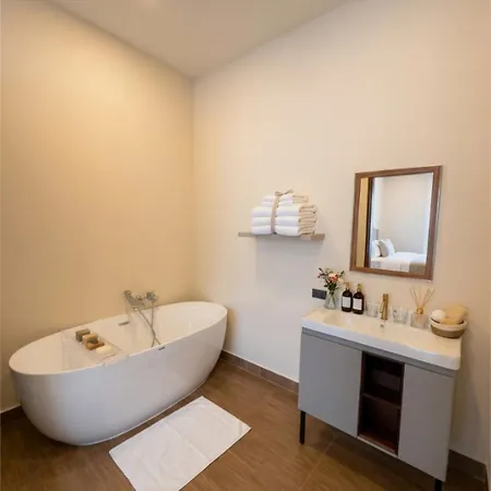 Villa Chantara - Private Pool & Luxury House 7br *