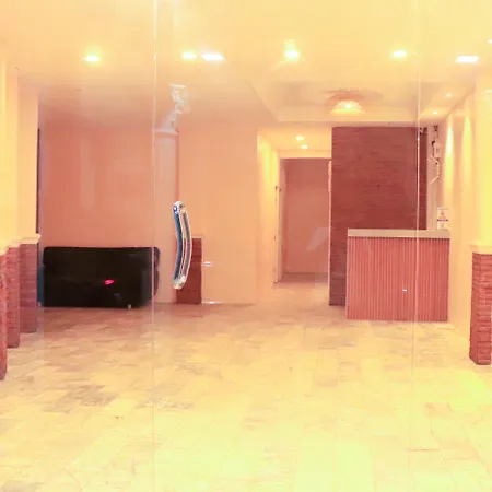 Inn Galaxy Inn, *