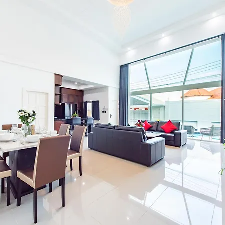 Lagoon Breeze 4br Pool Near Walking Street * Pattaya