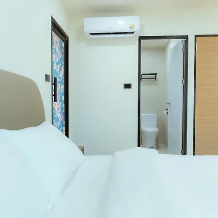 Villa 49spvilla 近步行街中天海滩别墅