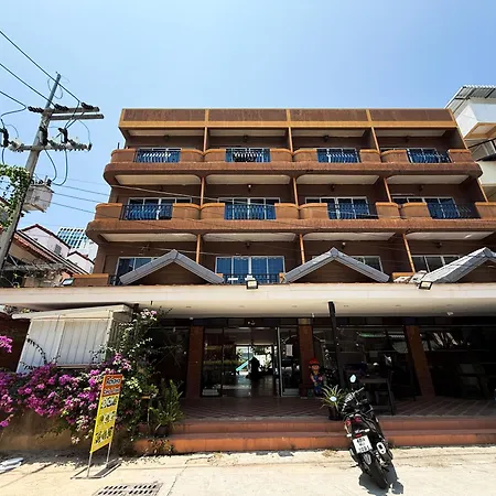 Cocoon Hideaway Apartment Pattaya