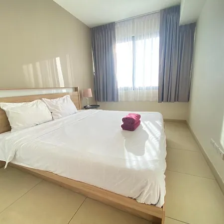 Apartment High Floor Sea View 2 Bed