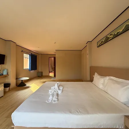 Cocoon Hideaway Apartment