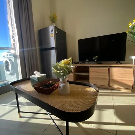 High Floor Sea View 2 Bed