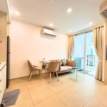 Great Location At - Affordable Luxury *