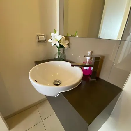 Apartment High Floor Sea View 2 Bed
