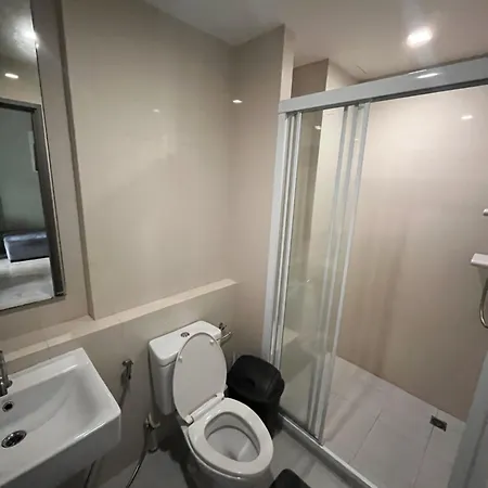 The Base Pattaya Seaview Free Pick Up Apartment *