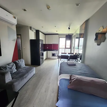 The Base海景网红顶层无边泳池 双卧室套房 海滩3分钟 Pattaya