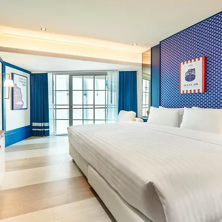 The Cruise Hotel