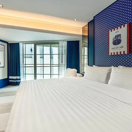 Hotel The Cruise 4*