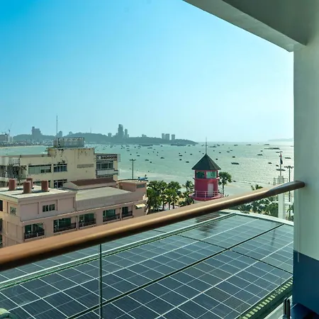 Hotel The Cruise Pattaya