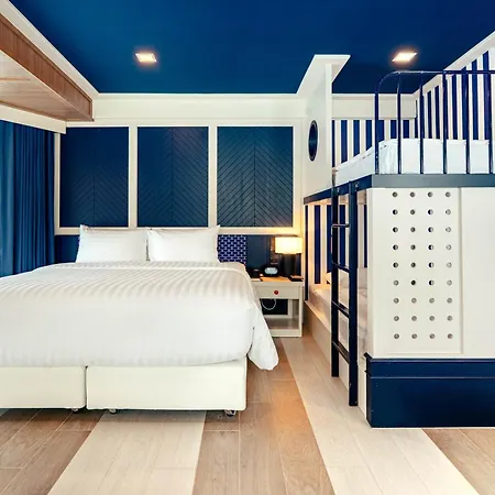 The Cruise Hotel