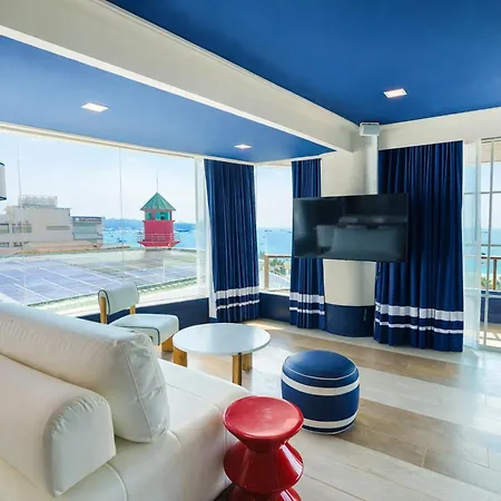 Hotel The Cruise