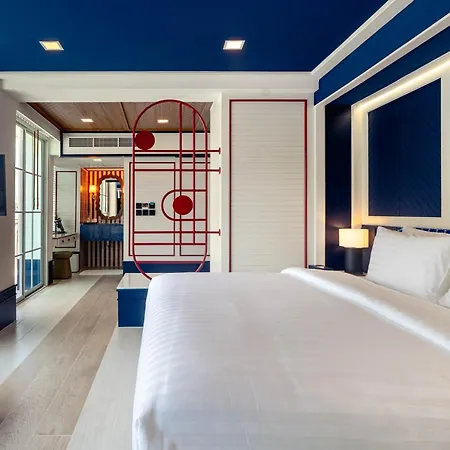 Hotel The Cruise 4*