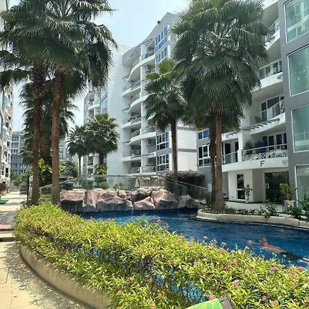Grand Avenue X Monthstayz Thailand * Pattaya