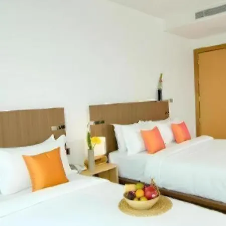 Seven Zea Chic Hotel 4*