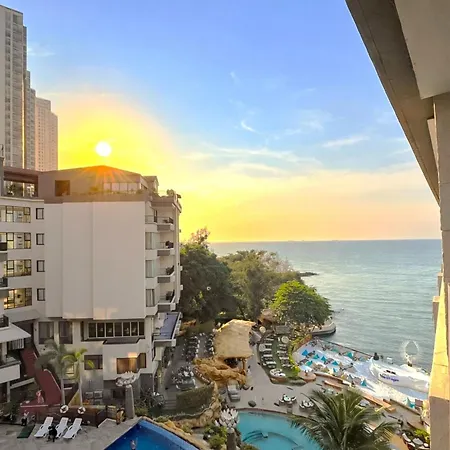 Garden Cliff And Pattaya