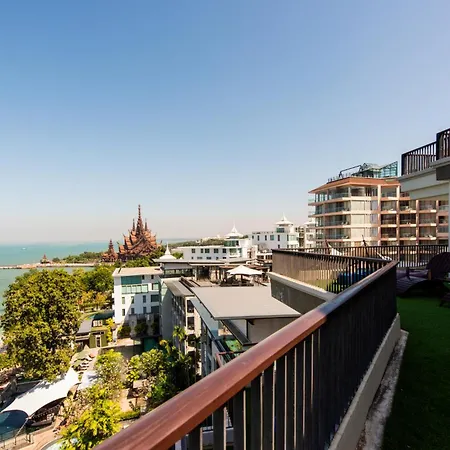 Garden Cliff And Resort Pattaya