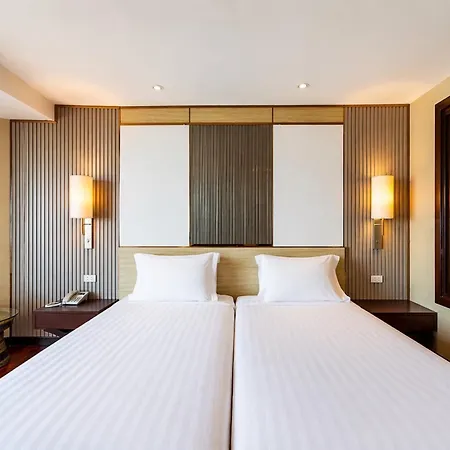 Garden Cliff And 5* Pattaya