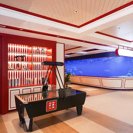 Hotel The Cruise