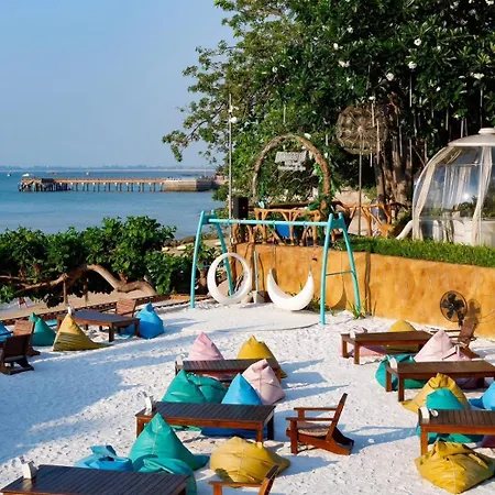 Resort Garden Cliff And Pattaya