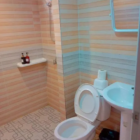 Peter's House B01 全新裝修特色公寓 * Pattaya