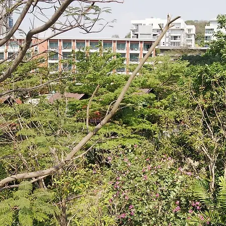 Apartment The Cliff