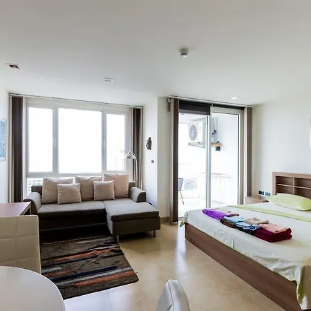 Apartment Suntalay @The Cliff *