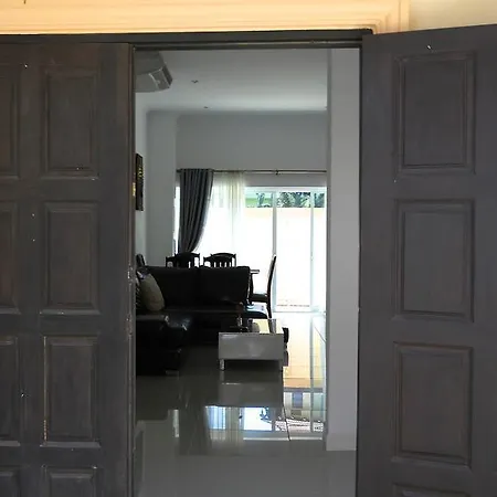 Beverly Hills Holiday home