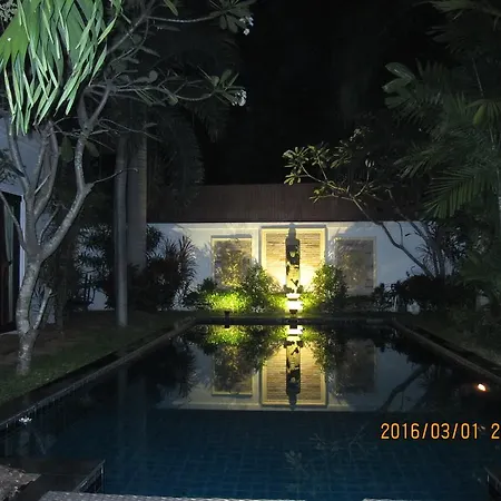 Paradise Beach Garden