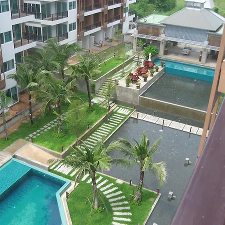 Apartment To Diamond Suites Condo By Rt