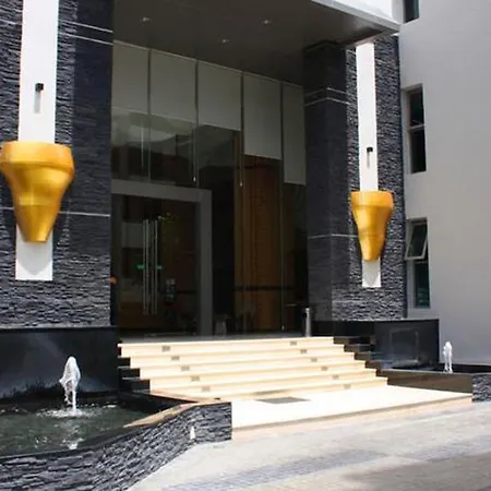 Apartment Wong Amat Tower By Khun Tid Pattaya