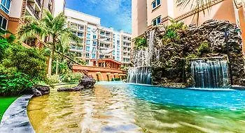 Atlantis Jomtien Apartment *