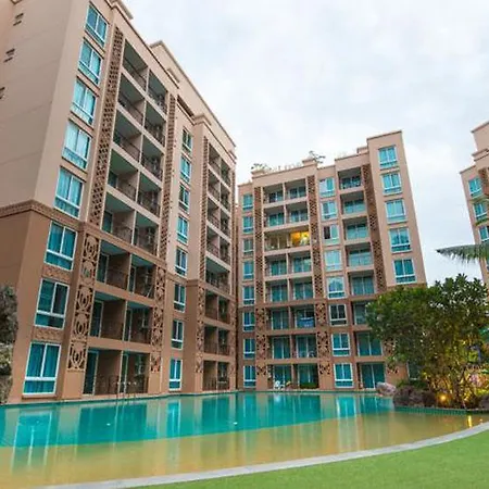 Atlantis Jomtien Apartment *