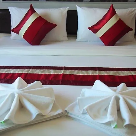 H.boutique 3*
