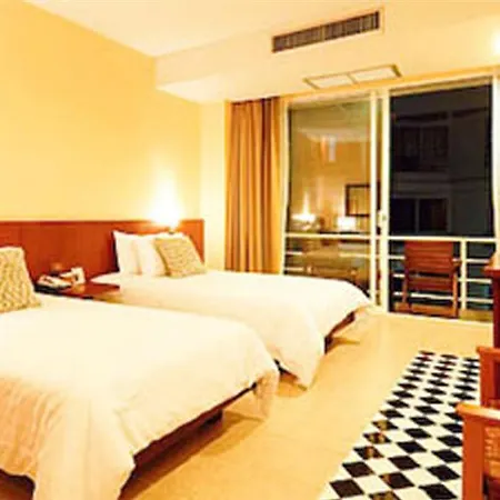 Hotel Baboona Beachfront Living