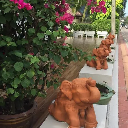 Resort The Garden 3*