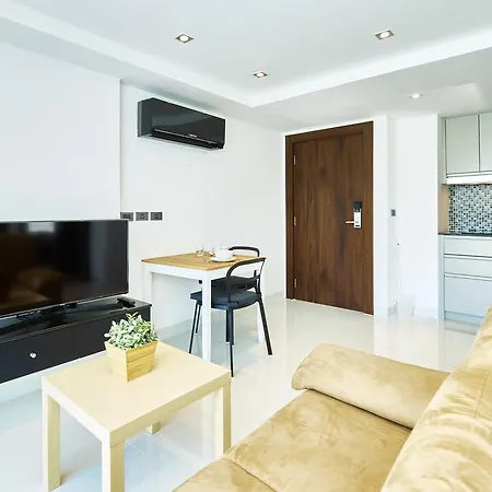 Serenity By Fantasea Beach Apartment *