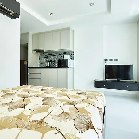 Serenity By Fantasea Beach Apartment *