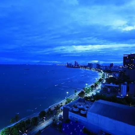 Hotel Centre 3*