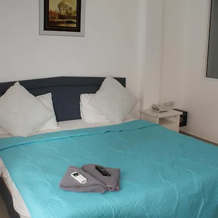 W-9 Apartment