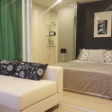 Apartment Sixty Six Condominium By Piyarak