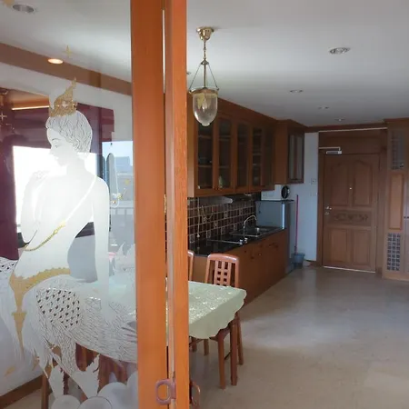 Apartment Wongamat Private Top Location Naklua