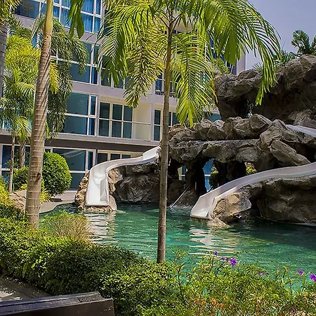 Condominium Centara